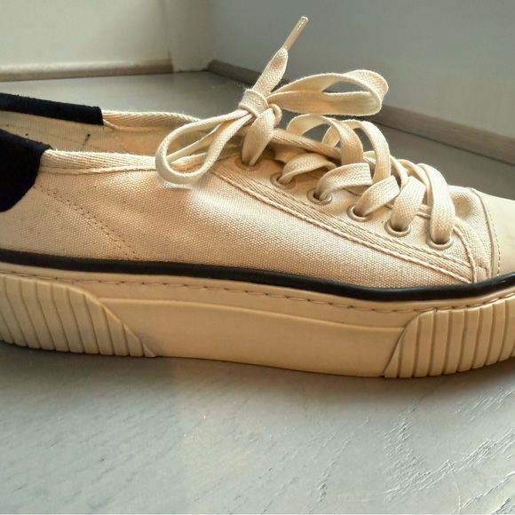 ME+EM Cream and Black Women's Sneakers Size 37 - Picture 4 of 9